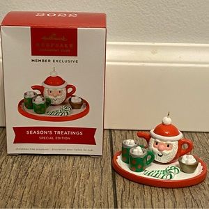 Season’s Treatings Special Edition 2022 Otnament